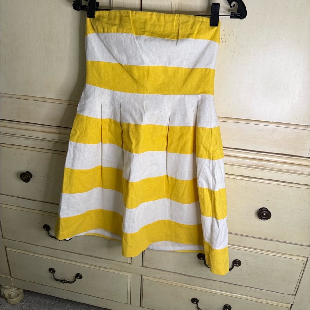 Yellow and White Strapless Dress - Picture 2 of 6